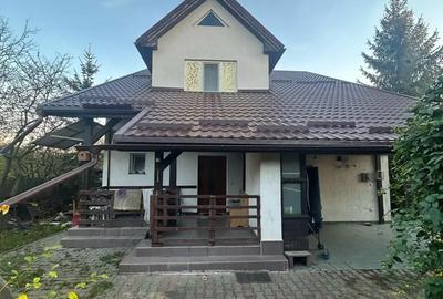 Casă cu 3 camere în Central - 6