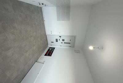 Casă cu Teren 1370 Mp în Teișani - 5