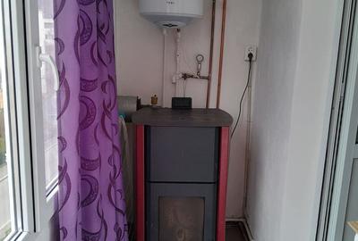 Apartament cu 3 camere semidecomandat în Orșova - 7