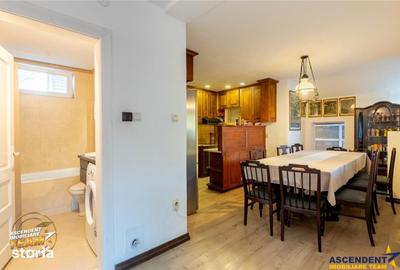 Casă cu 7 camere cu Teren 2822 Mp în Central - 4