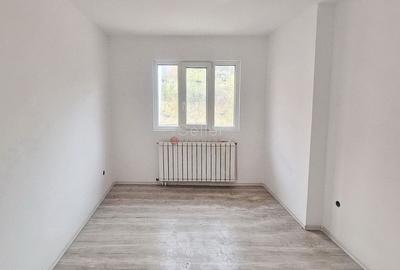 Aproape De Castelul Cantacuzino - 7