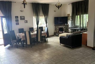 Casă cu 4 camere cu Teren 1200 Mp în Central - 10