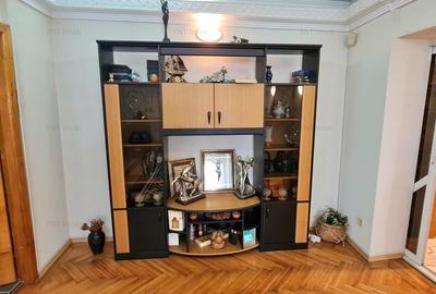 Apartament cu 5 camere decomandat, mobilat în Păcii - 6