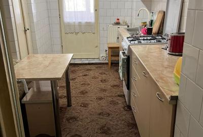 Apartament cu 3 camere decomandat în Călărași - 7