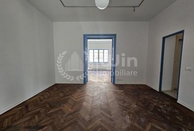 Casa pretabila pentru birou sau clinica | 10 camere | Andrei Muresanu - 3