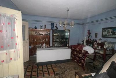 Vand casa 3 camere snagov 70 metri teren 325 la 110000 euro - 1