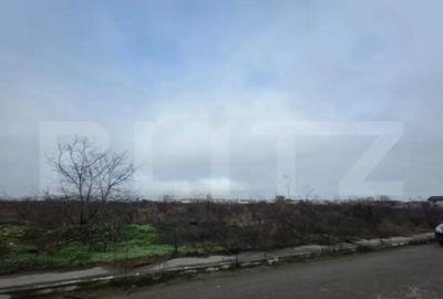 Teren de 800 mp, în Central - 3