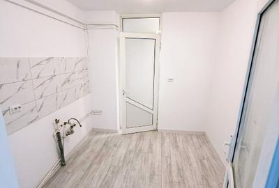 Apartament 3 camere Decomandat - Nicolina - prima statie dupa Podul Ros - 4