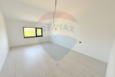Duplex cu 5 camere cu Teren 300 Mp în Cornetu - 17