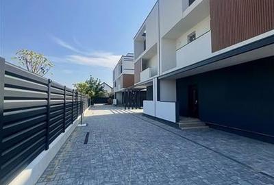 Duplex cu 5 camere cu Teren 200 Mp în Est - 2