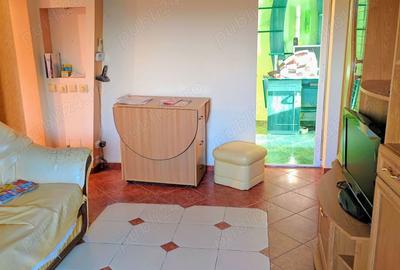 Apartament cu 3 camere semidecomandat în Central - 4