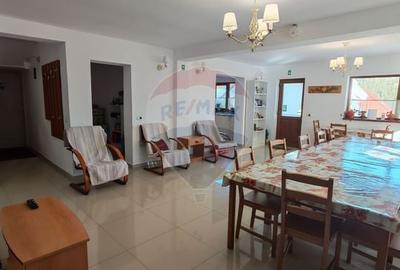 Hotel/Pensiune, de 180 mp, în Baia de Fier - 6