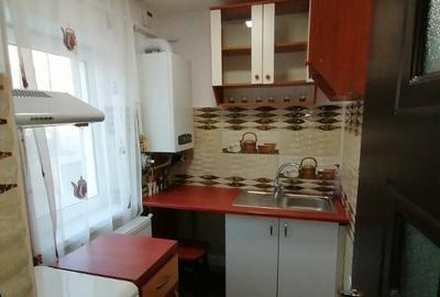 Inchiriez Garsoniera - 4