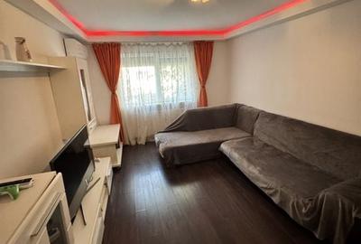 Apartament 3 camere decomandat FAR - 12