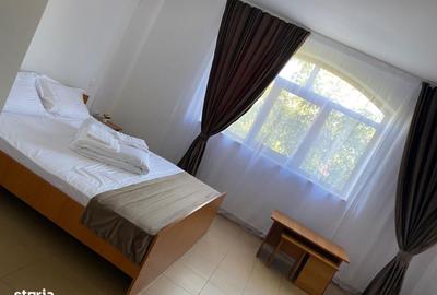 Casă cu Teren 1050 Mp în Central - 1