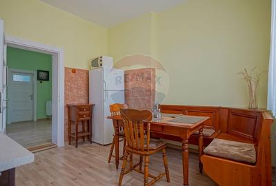 Apartament cu 2 camere decomandat, mobilat în Central - 6