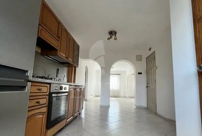 Apartament cu 4 camere decomandat în Zorilor - 8