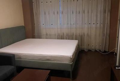 Garsonieră decomandată, mobilată în Berceni