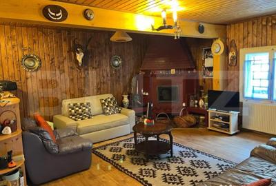 Casă cu 3 camere cu Teren 2243 Mp în Central - 15