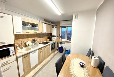 Apartament cu 2 camere decomandat, mobilat în Între Lacuri