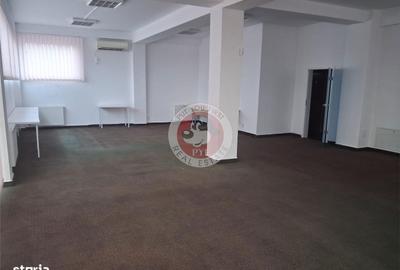 Spațiu comercial, de 105 mp, în Central - 1