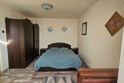 Apartament cu 3 camere semidecomandat în Exterior Vest - 1