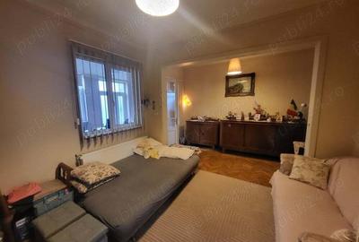 Apartament cu 3 camere semidecomandat în Favorit - 5