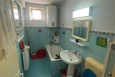Apartament cu 3 camere decomandat în Exterior Vest - 4