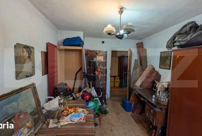 Casă cu 7 camere cu Teren 1656 Mp în Hulubești - 13