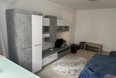 Garsonieră decomandată în Iancului