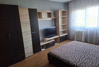 Garsonieră decomandată în Nufărul - 2
