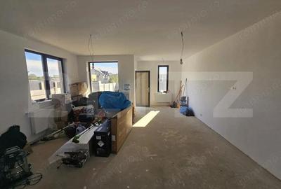 Casă cu 4 camere cu Teren 350 Mp în Central