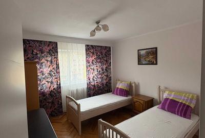 Apartament cu 3 camere decomandat în Cetate - 7