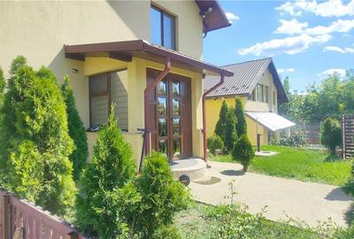 Casă cu 4 camere cu Canalizare în Miroslava