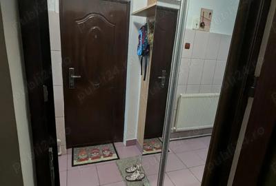 Inchiriez apartament cu doua camere la parter cu gradina. - 9