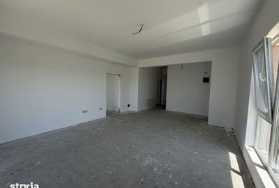 Casă cu 4 camere cu Teren 400 Mp în Domnești - 5