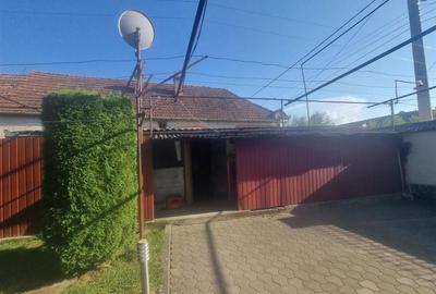 Casă individuală cu 4 camere cu Canalizare în Mândra - 3