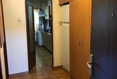 Garsonieră decomandată în Rahova - 7