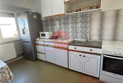 Apartament cu 3 camere, mobilat în Casa de Cultură - 4