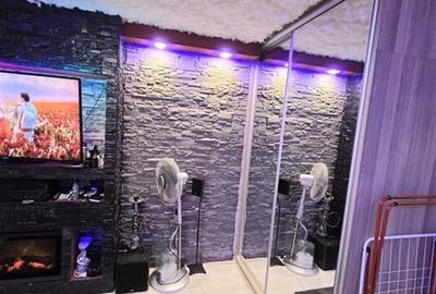 Garsonieră decomandată, mobilată în Poarta 6 - 6