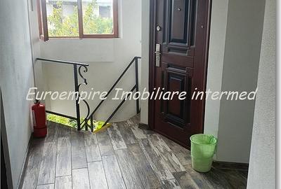 Pensiune 14 camere de vanzare zona Eforie Nord - 26