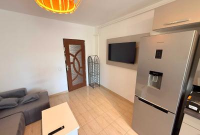 Apartament cu 2 camere semidecomandat, mobilat în Florești