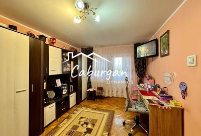 Apartament cu 2 camere decomandat în Vasile Aaron