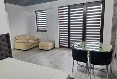 Garsonieră decomandată în Central - 7