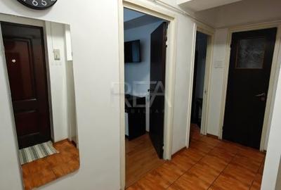 Apartament cu 3 camere semidecomandat, mobilat în Drumul Taberei - 9