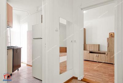 Garsonieră decomandată, mobilată în Port - 4