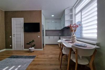 Garsonieră decomandată în Unirii