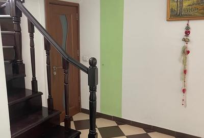 Casă cu 6 camere cu Teren 242 Mp în Central - 6