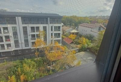 Militari-Rosu Militari-Rosu - 2