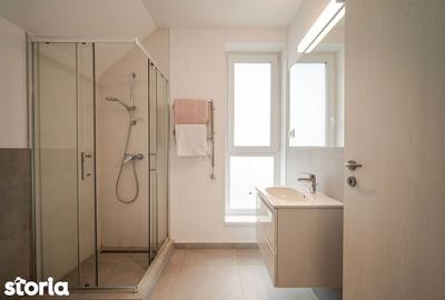 Casă cu 4 camere cu Teren 120 Mp în Central